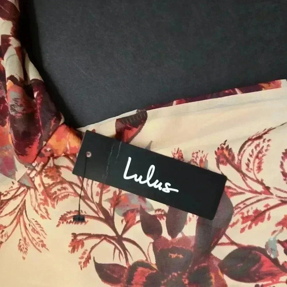 NWT - Lulu's Shifting Dears Beige Floral Print Dress - Sz XL - Picture 4 of 9